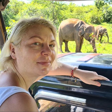 Elephant Paradise Safari Bungalow Udawalawe Exteriör bild